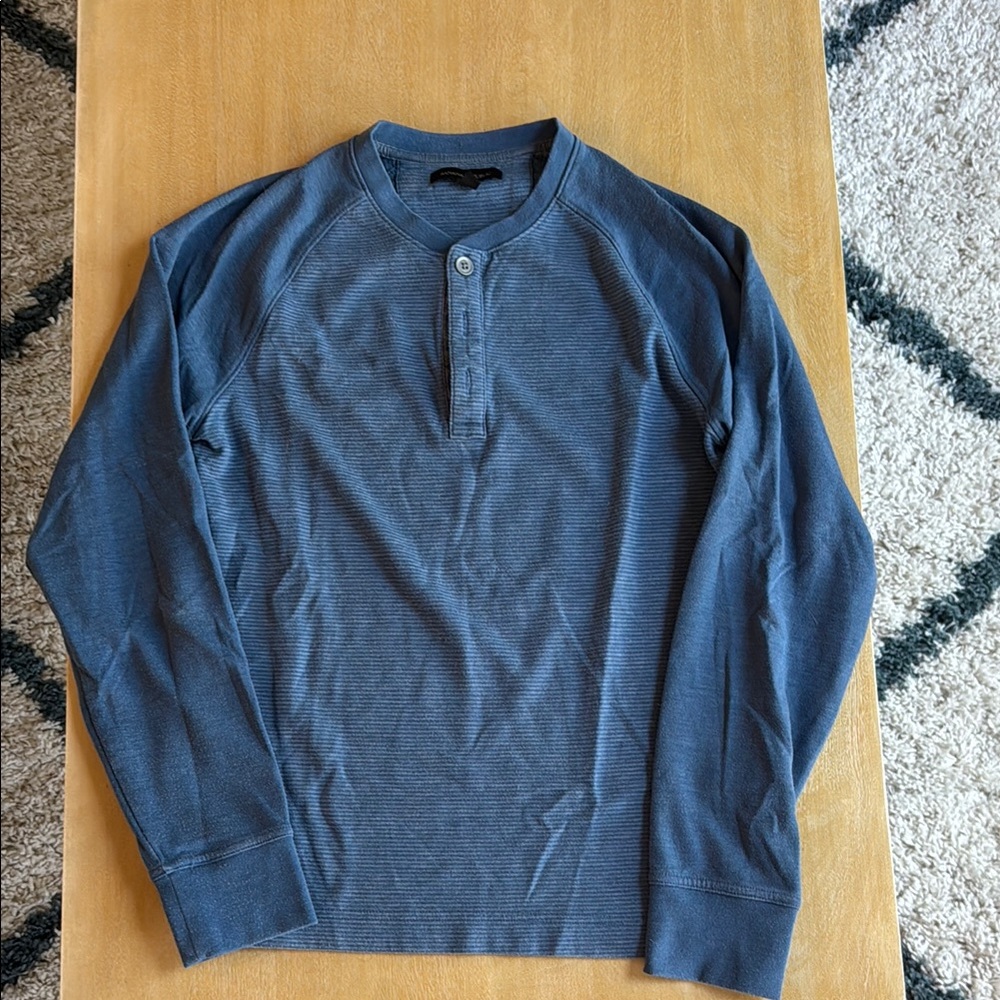 Banana Republic Blue Long Sleeve Henley - Size S
